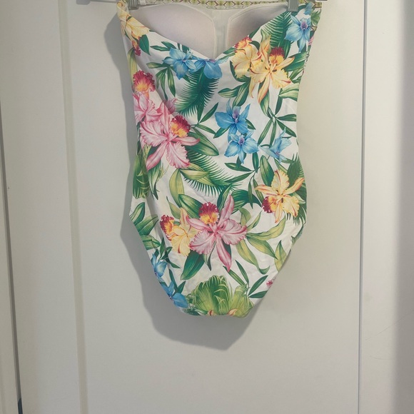 ✨Tommy Bahama Strapless One-Piece Swimsuit✨ - Picture 4 of 9